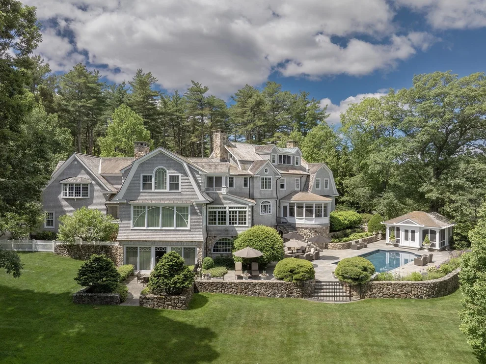 Unit for sale at 15 Runnymede, North Hampton, NH 03862