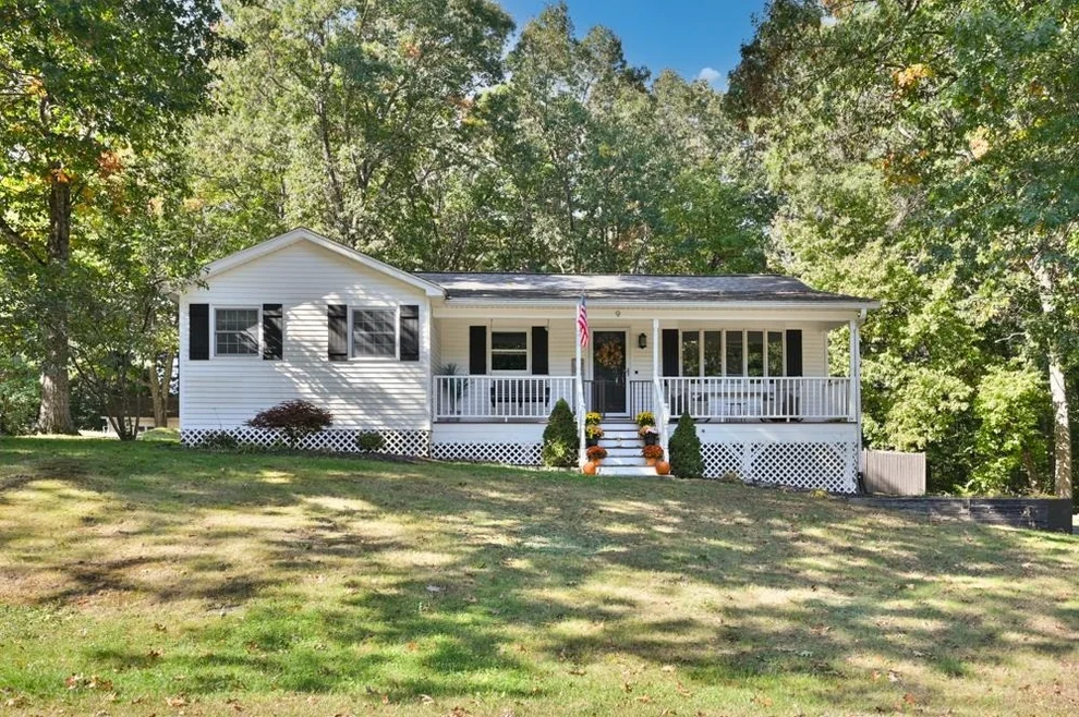 Unit for sale at 9 Brady, Derry, NH 03038