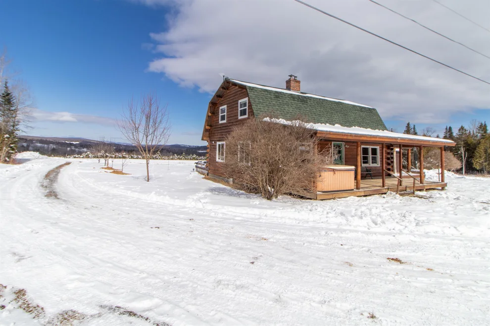 Unit for sale at 2431 Roaring Brook, Barton, VT 05822