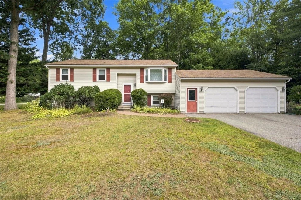 Unit for sale at 1 Alder Creek, Concord, NH 03303