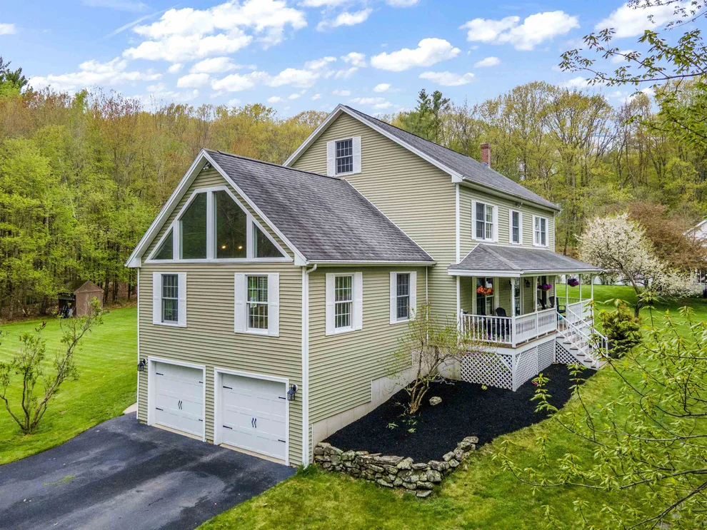 Unit for sale at 278 Long Hill, Dover, NH 03820