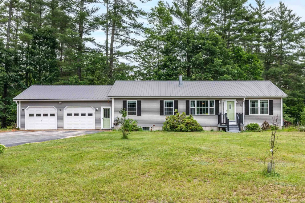Unit for sale at 37 Horseshoe Pond, Andover, NH 03216