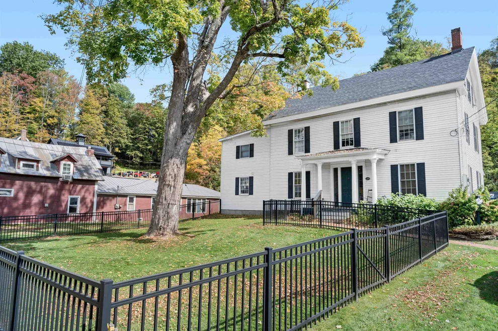 Unit for sale at 571 South Main, Stowe, VT 05672