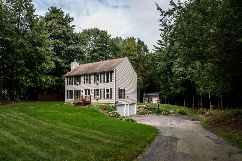 Unit for sale at 4 Lemon Tree, Raymond, NH 03077