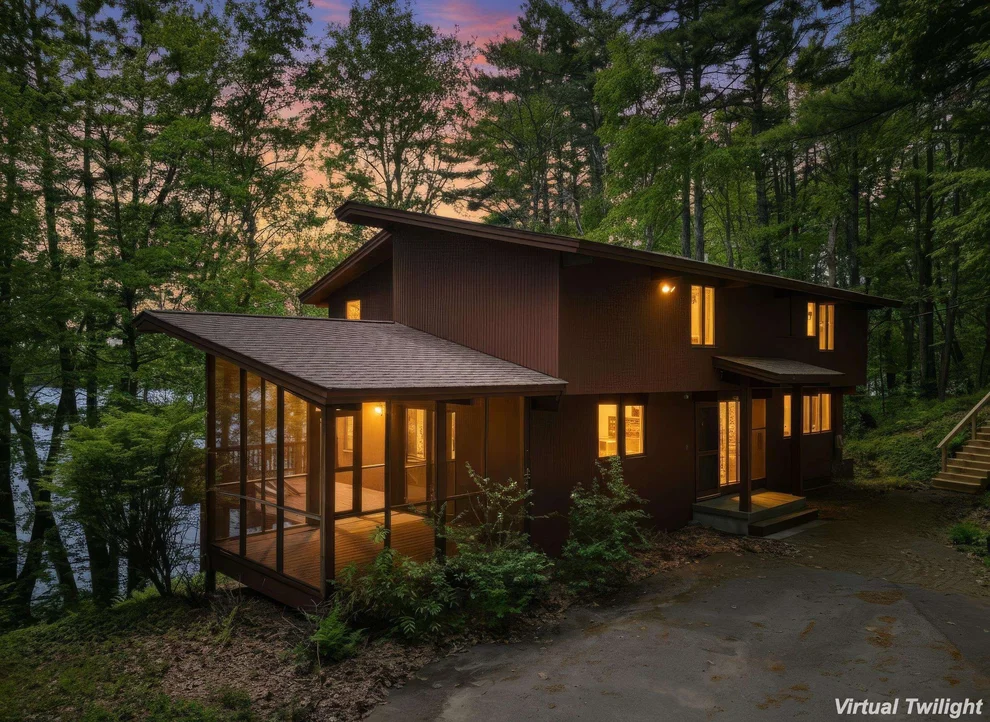 Unit for sale at 18 Treehouse, Barrington, NH 03825