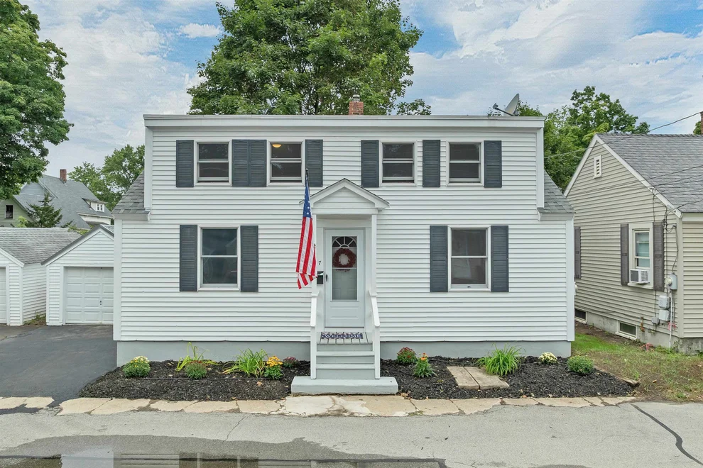 Unit for sale at 7 Sarah, Rochester, NH 03867