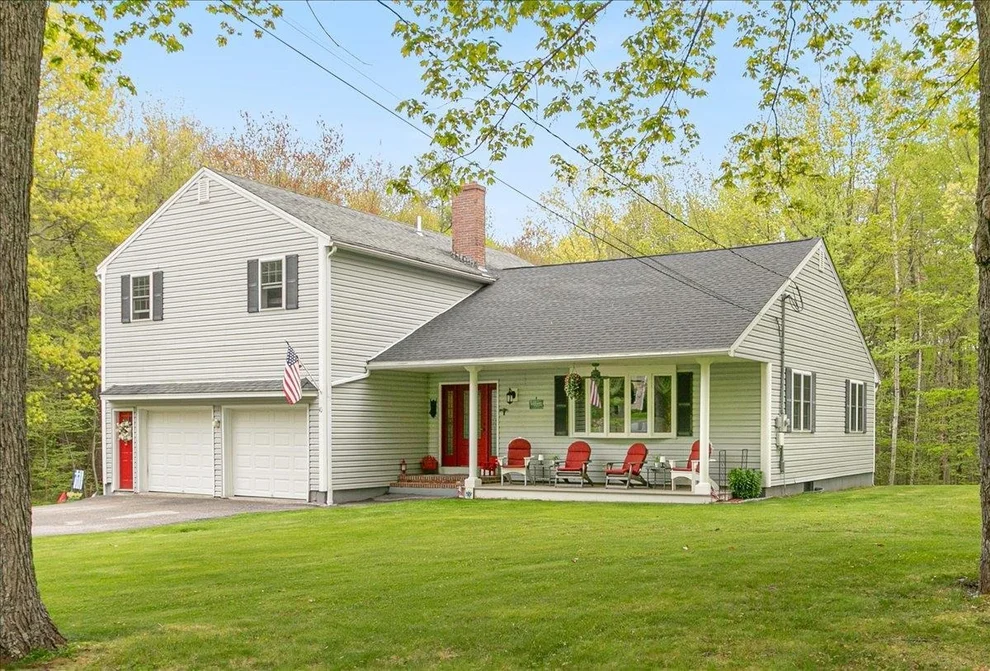 Unit for sale at 10 Balsam, Plaistow, NH 03865