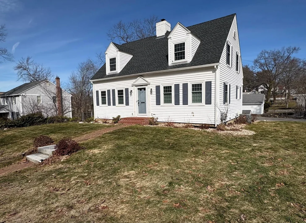Unit for sale at 226 North, Manchester, NH 03104