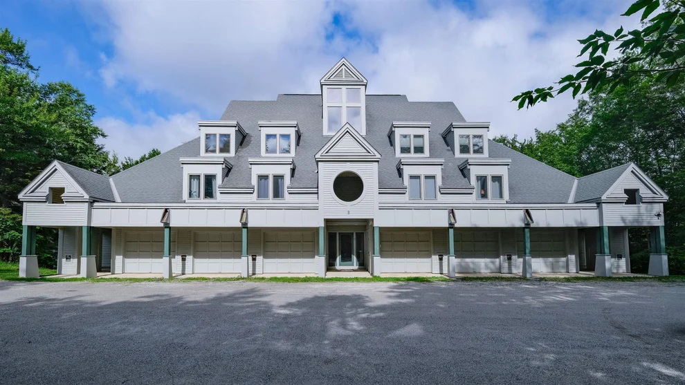 Unit for sale at 24 Ledgewood, Ludlow, VT 05149