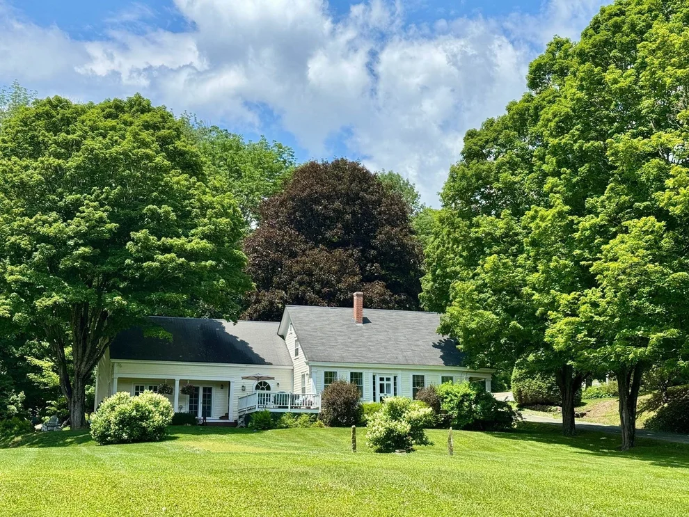Unit for sale at 1393 Sheddsville, West Windsor, VT 05089
