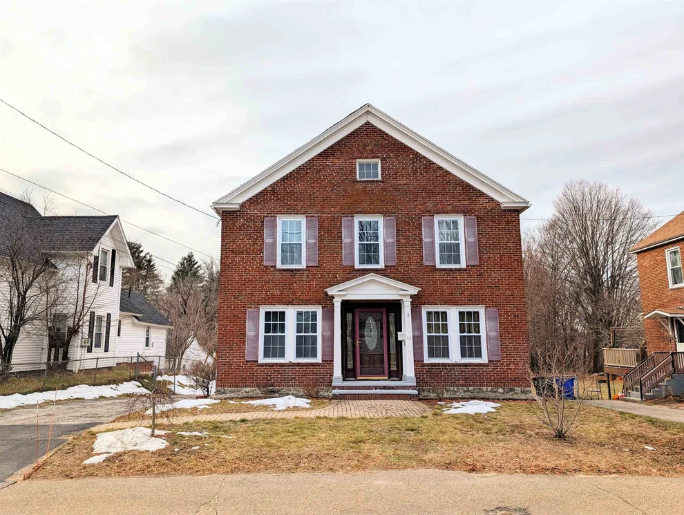 Unit for sale at 52 Mammoth, Manchester, NH 03109