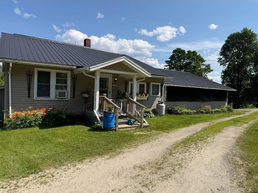 Unit for sale at 2701 Salem Derby, Derby, VT 05829