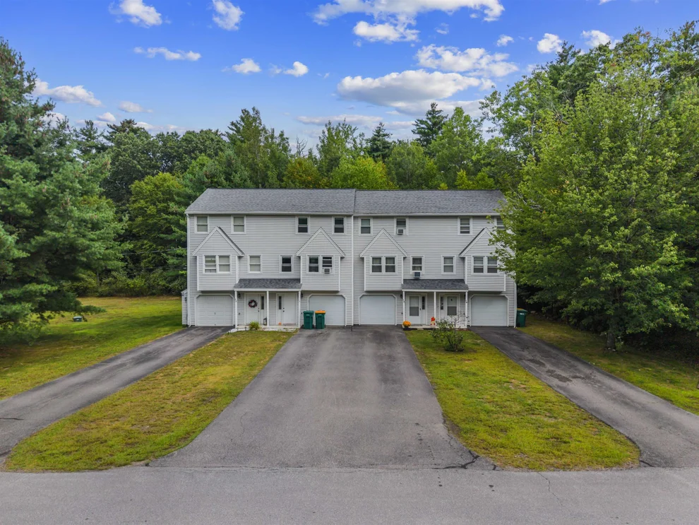 Unit for sale at 15 Valley, Kingston, NH 03848