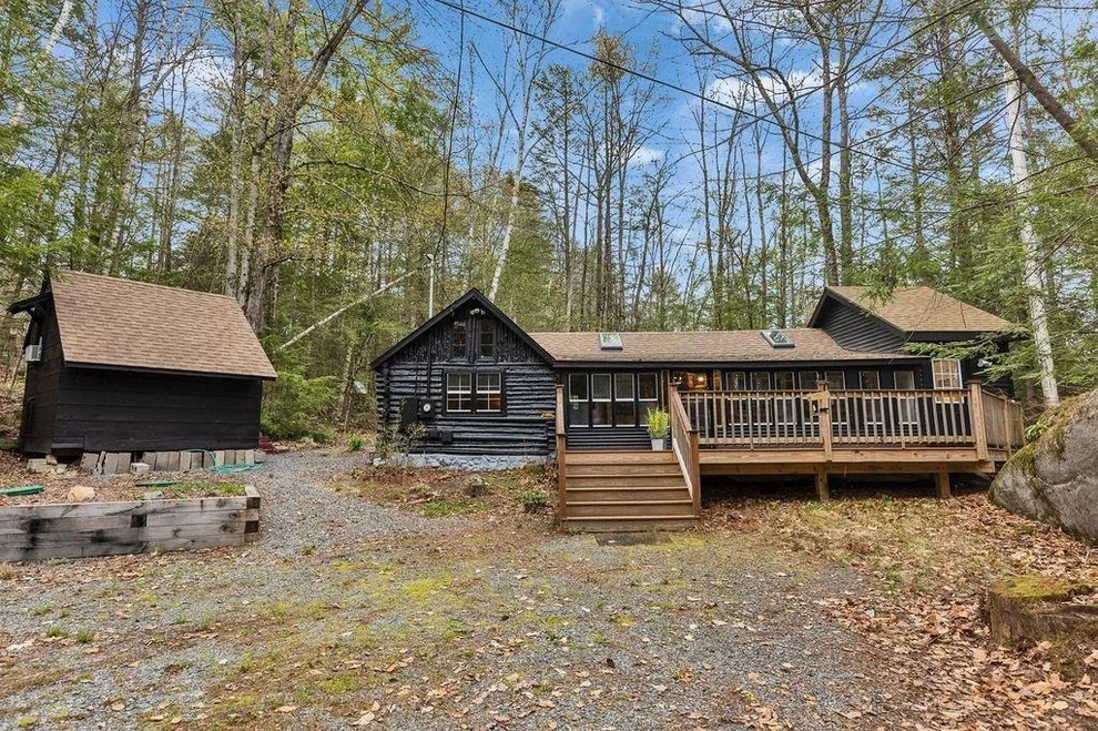 Unit for sale at 9 Highland, Fitzwilliam, NH 03447