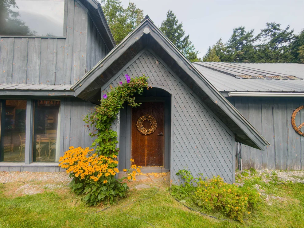 Unit for sale at 2640 Main, Huntington, VT 05462