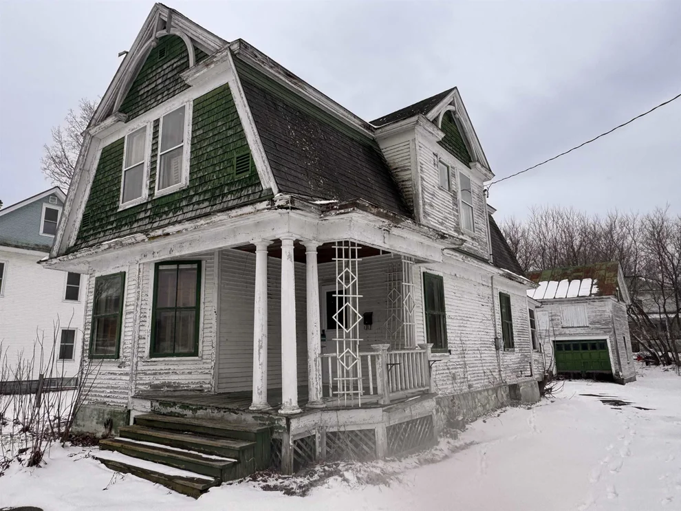 Unit for sale at 29 dewey, Richford, VT 05476