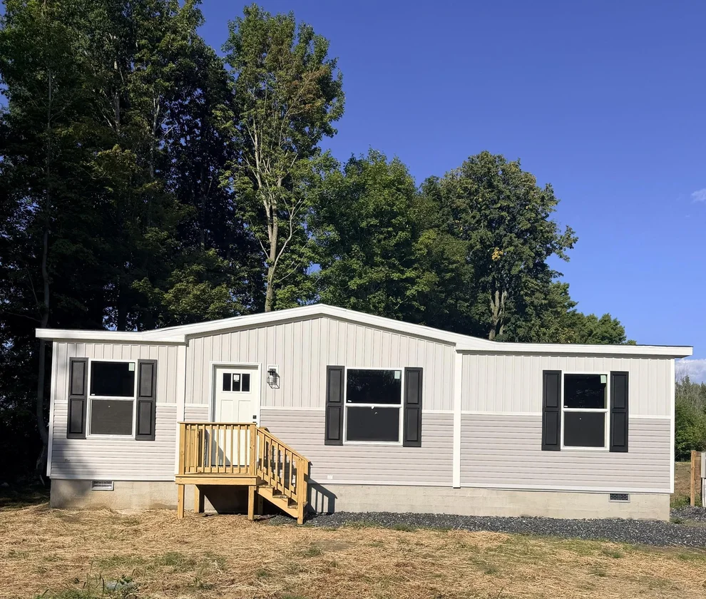 Unit for sale at 120 Meadow, Alburgh, VT 05440