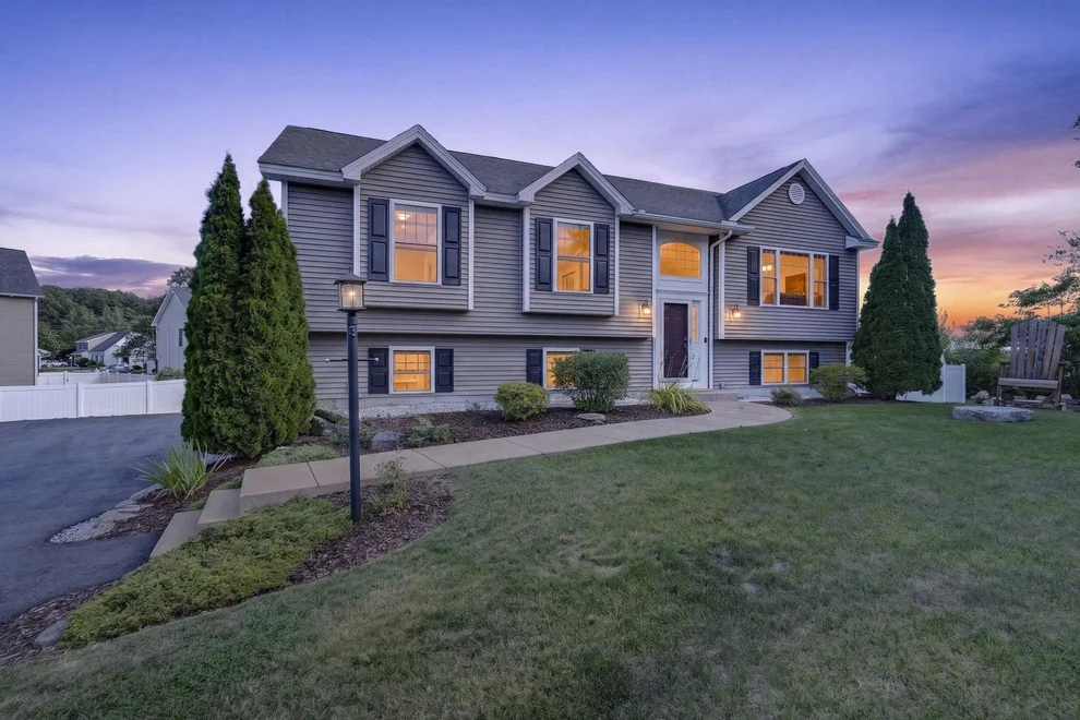 Unit for sale at 72 S Gray, Manchester, NH 03103