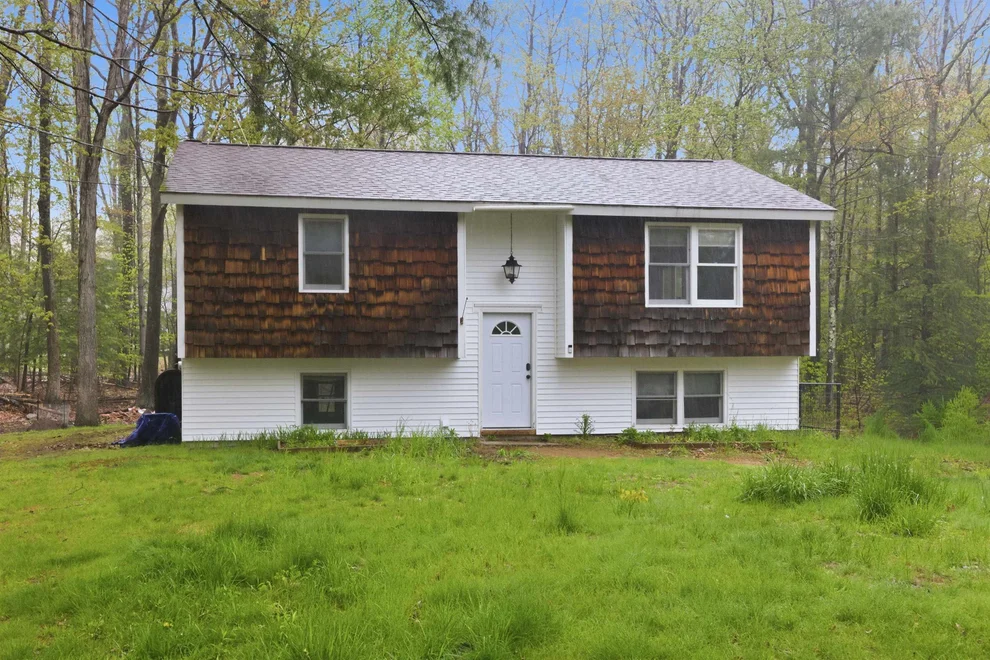 Unit for sale at 10 Woodlawn, Northfield, NH 03276