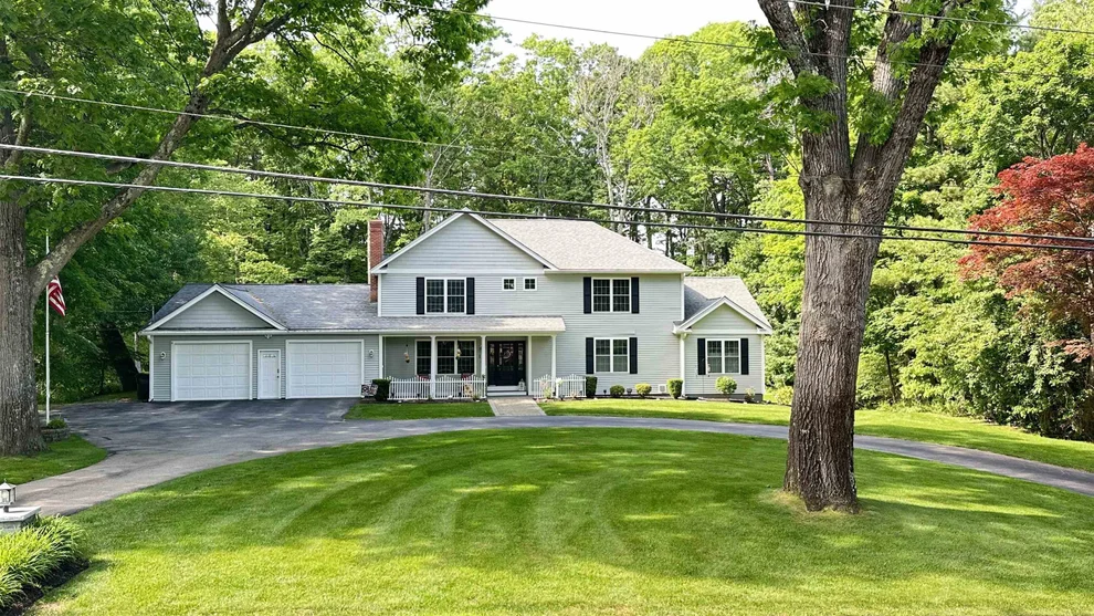 Unit for sale at 172 Arah, Manchester, NH 03104