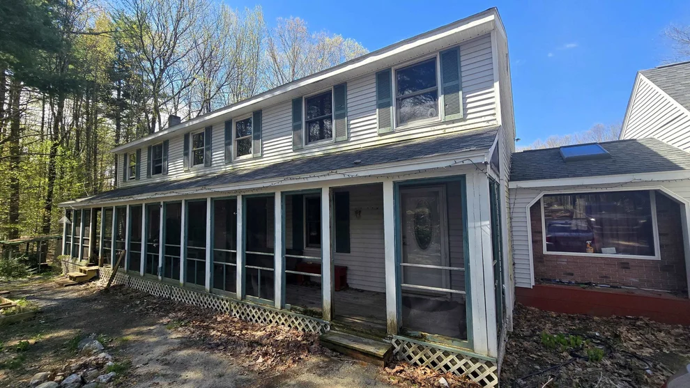 Unit for sale at 39 Fieldstone, Weare, NH 03281