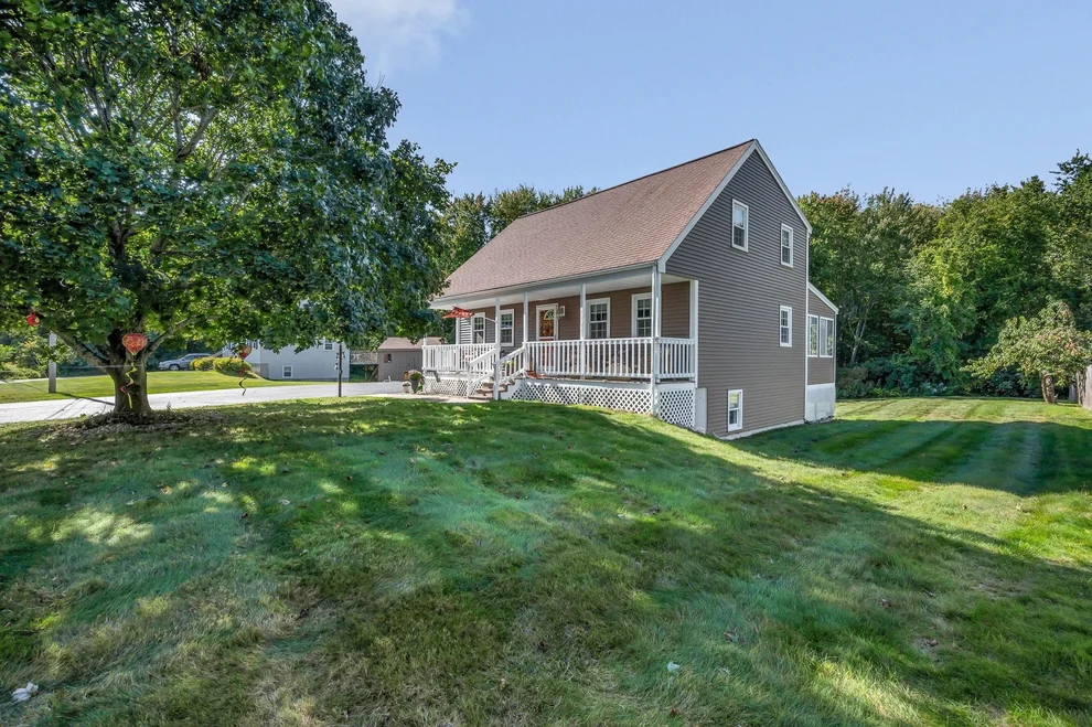 Unit for sale at 13 Shelley, Hudson, NH 03051