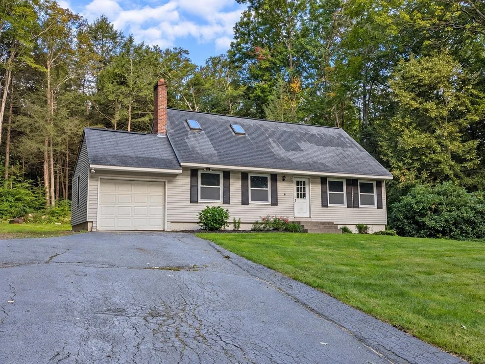 Unit for sale at 21 Morningside, Swanzey, NH 03446