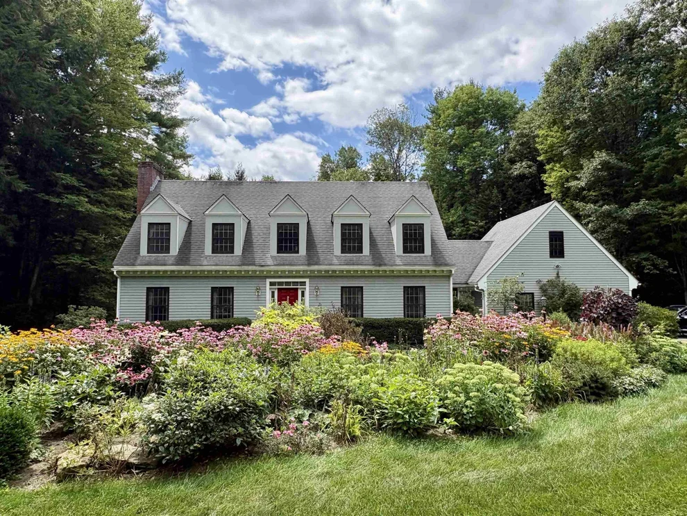Unit for sale at 2 Longwood, Hanover, NH 03755