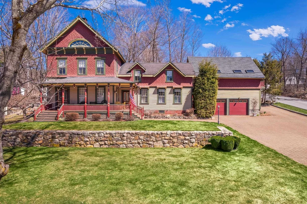 Unit for sale at 88 York, York, ME 03909