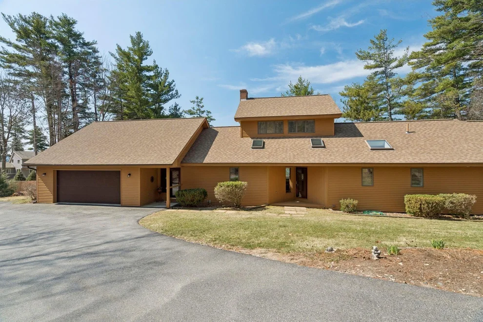 Unit for sale at 9 Umbrella, Wolfeboro, NH 03894
