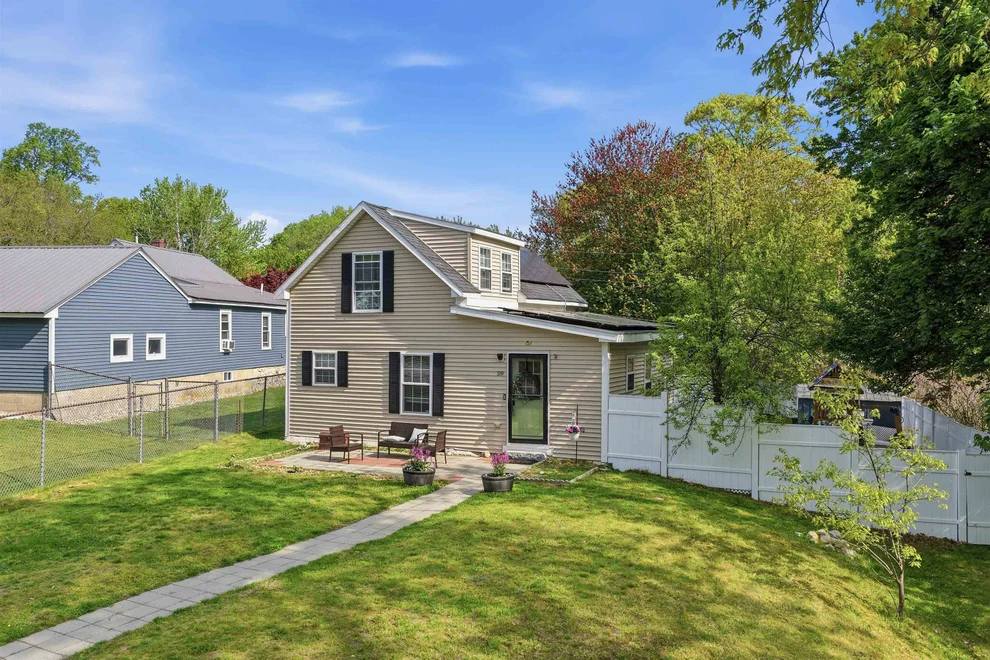 Unit for sale at 59 Garlact, Manchester, NH 03109