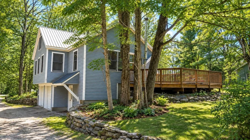 Unit for sale at 190 Depot, Jamaica, VT 05343