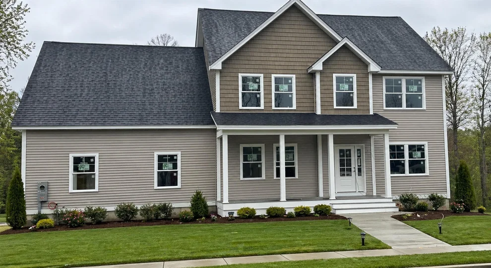 Unit for sale at 110 Laurel, Hooksett, NH 03106