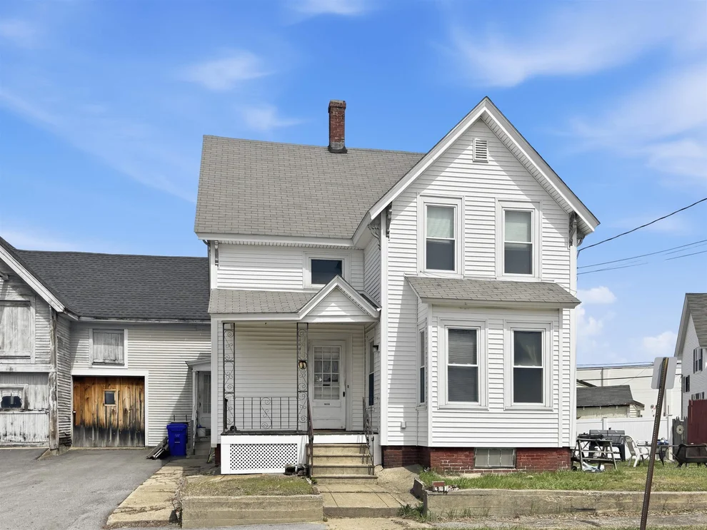 Unit for sale at 808 Grove, Manchester, NH 03103