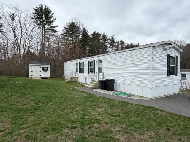 Unit for sale at 19 Atlas, Derry, NH 03038