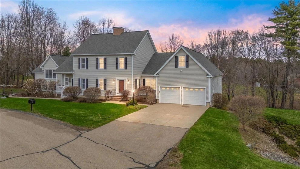 Unit for sale at 9 Steeple View, Atkinson, NH 03811