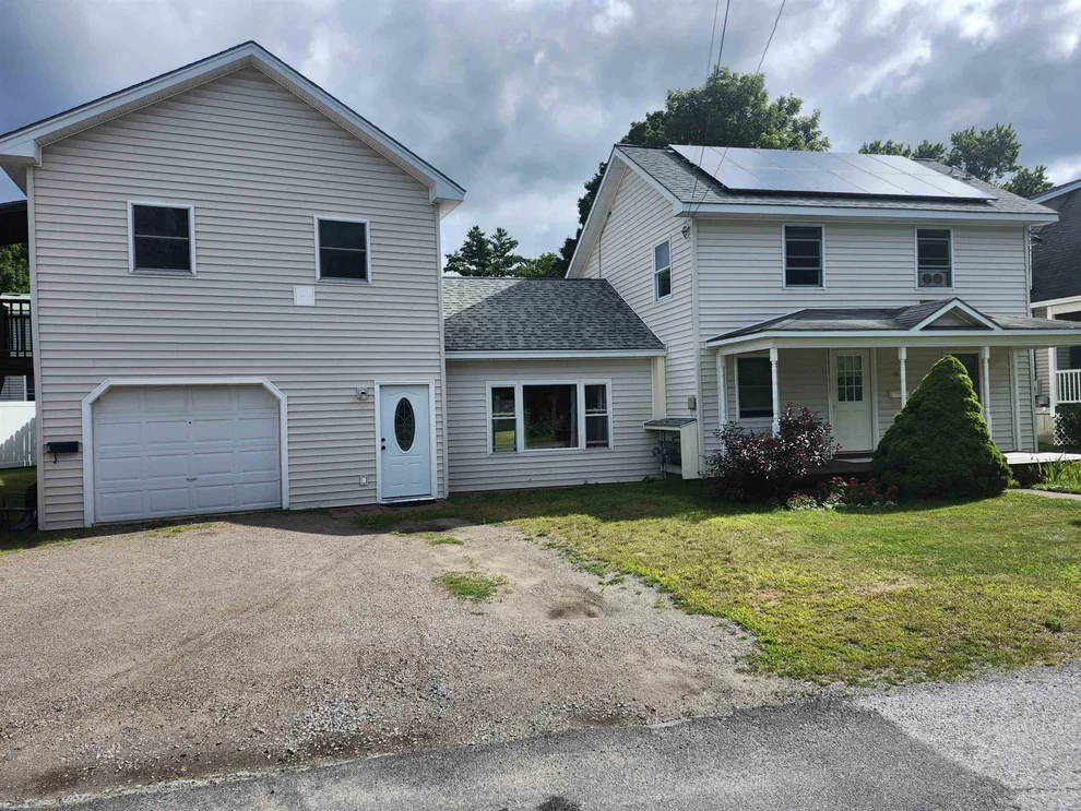 Unit for sale at 10 Jackson, Essex Junction, VT 05452