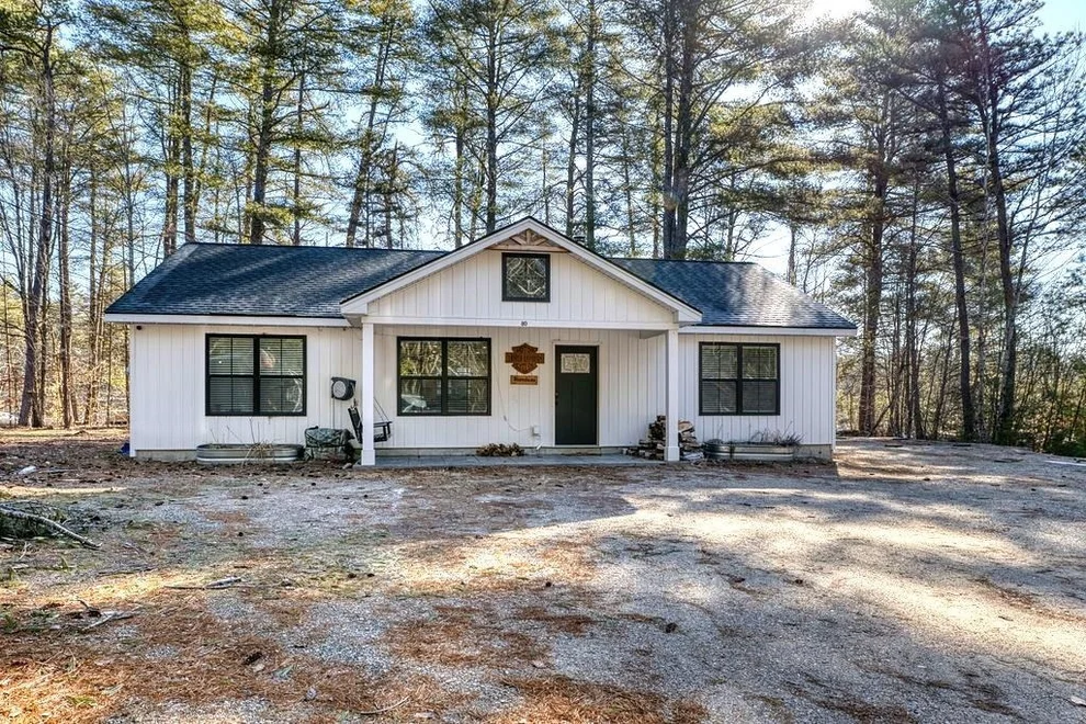 Unit for sale at 80 White Lake, Tamworth, NH 03817
