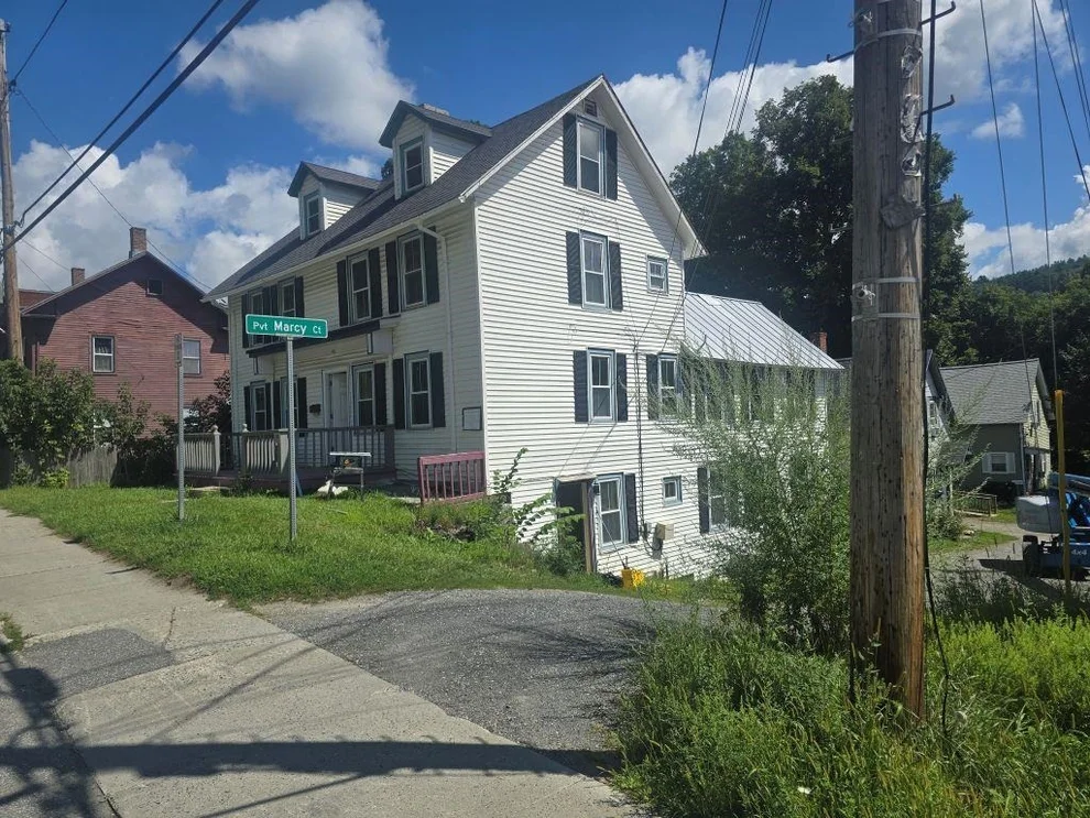Unit for sale at 153 Main, Windsor, VT 05089