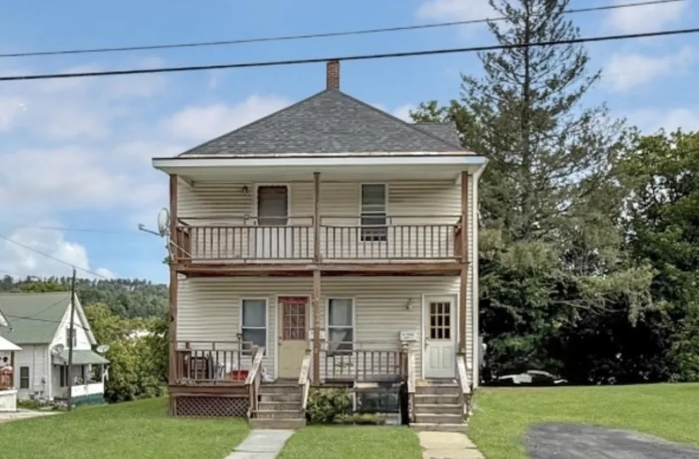 Unit for sale at 31 Foss, Barre City, VT 05641