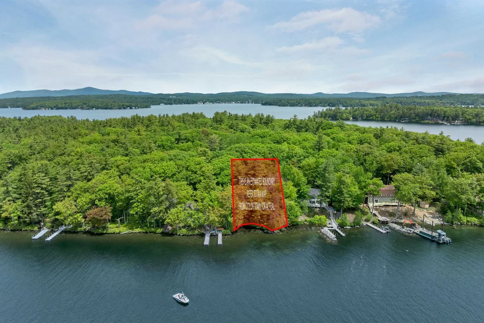 Unit for sale at Big Barndoor, Alton, NH 03810