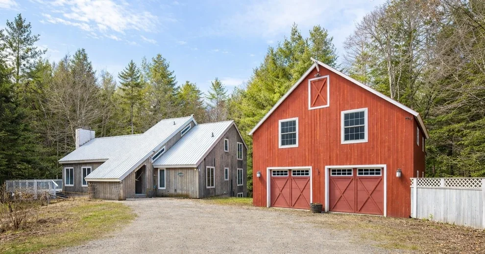 Unit for sale at 63 Raspberry Hill, Winhall, VT 05340