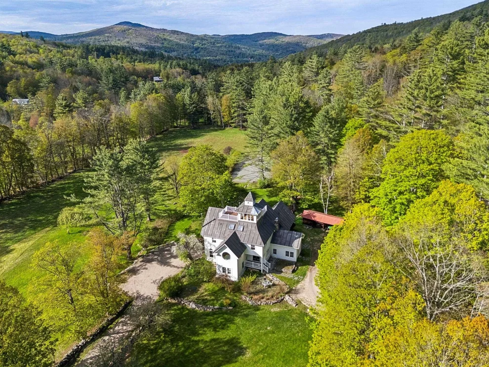 Unit for sale at 66 Hollow Farm, Woodstock, VT 05091