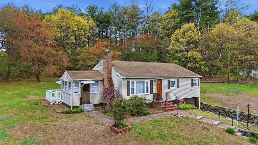 Unit for sale at 35 Nashua, Pelham, NH 03076