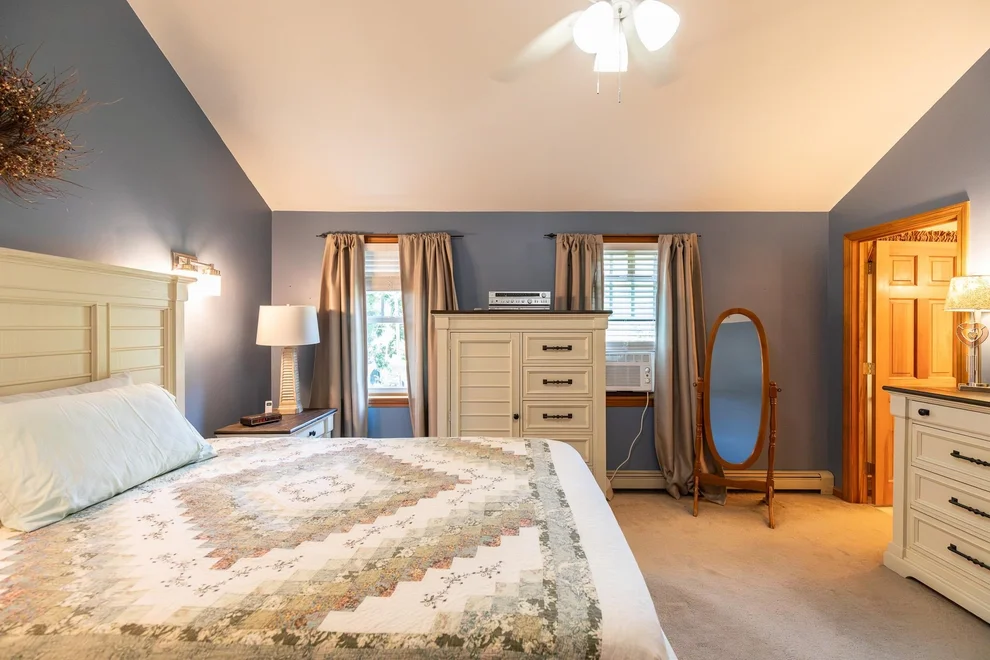 Unit for sale at 12 Applewood, Salem, NH 03079