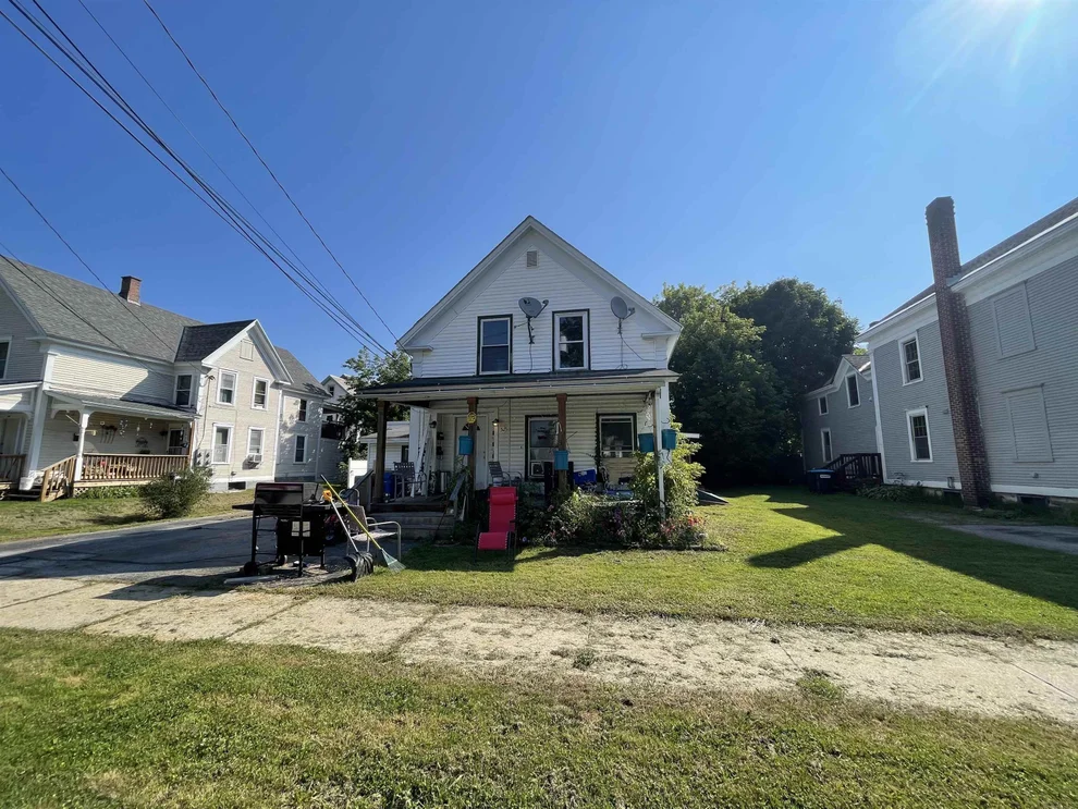 Unit for sale at 52 Chestnut, Rutland City, VT 05701