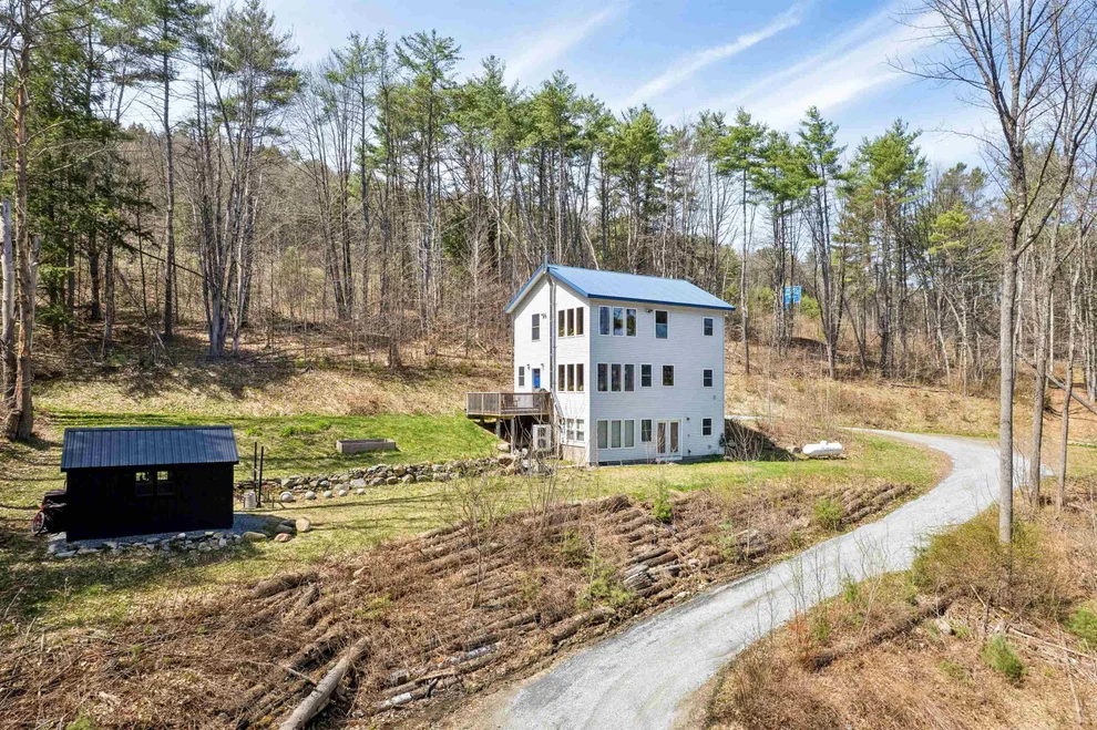 Unit for sale at 483 North Pleasant, Bradford, VT 05033