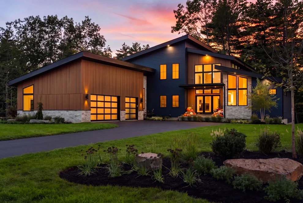 Unit for sale at 6 Whistle, Salem, NH 03079