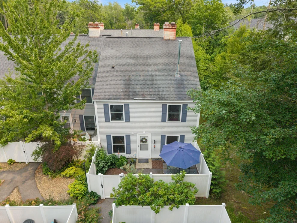 Unit for sale at 9 Hemlock Forest, Dover, NH 03820