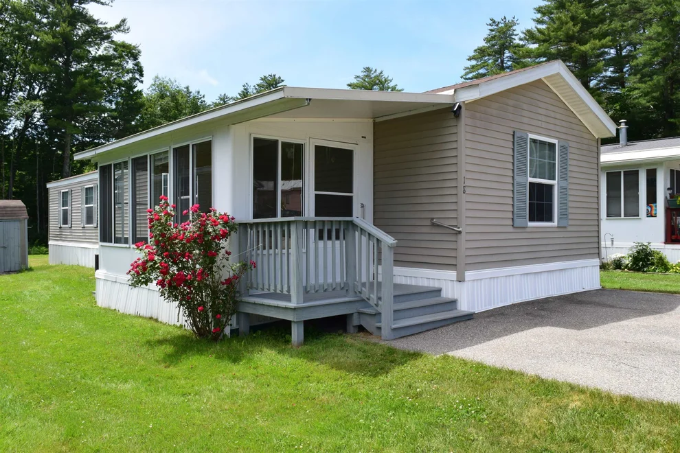 Unit for sale at 18 Second, Exeter, NH 03833